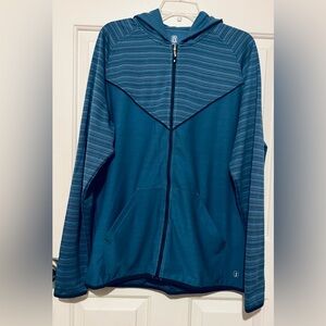 PGA Tour size Large blue striped light jacket